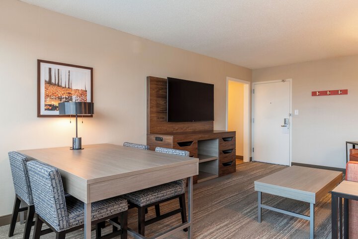 1 King with Microwave, Refrigerator (14 of 15)
