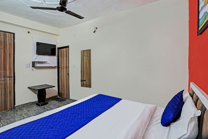 Room 17 of 21