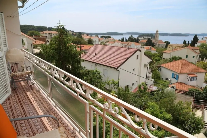 Tomi Beautiful View A1