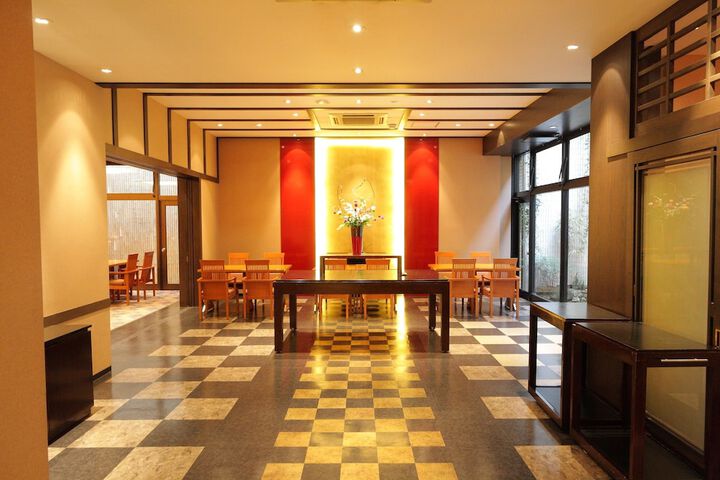 Restaurants