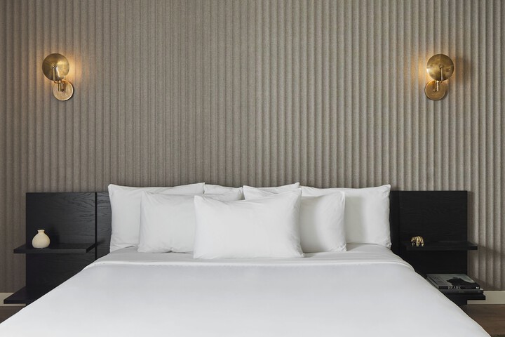 Room 26 of 78
