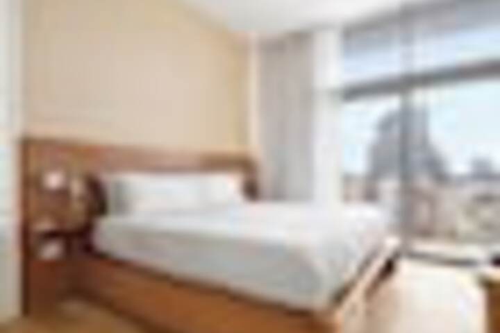 Room 95 of 171