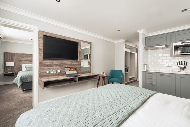 Room 7 of 48