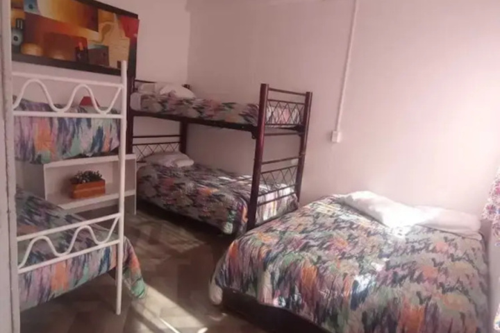 Room 2 of 9