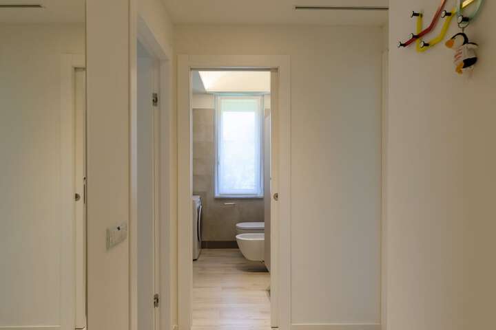 Room 3 of 30