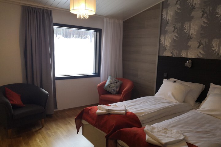 Room 8 of 26