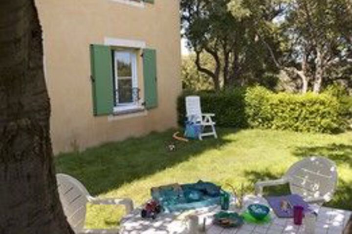 Dining 58 of 65