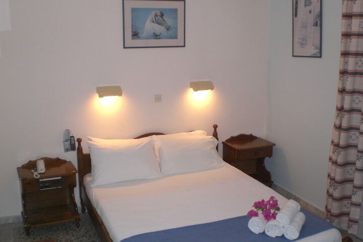 Room 7 of 38