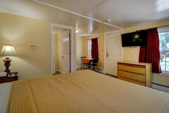 Room 7 of 58