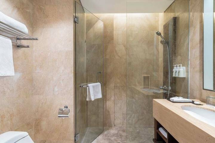 Clean Restrooms