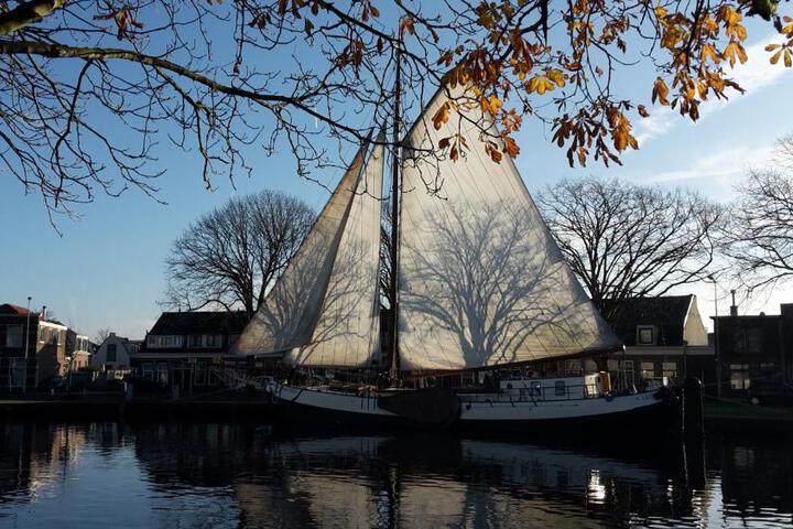 Zeilschip De Vrouw Dina
