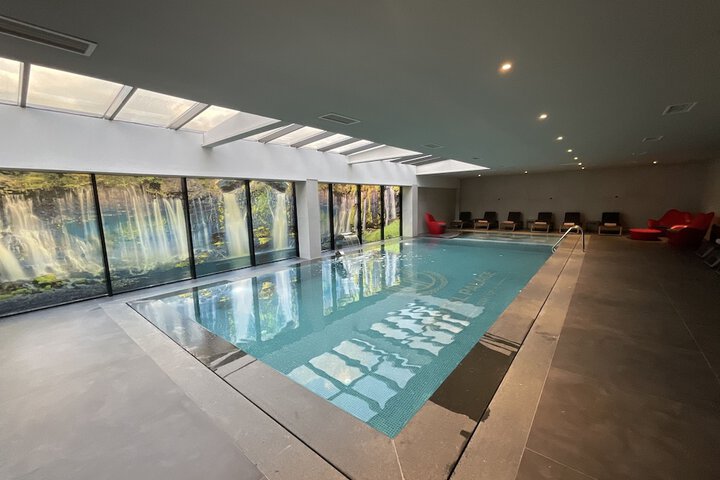 Pool 47 of 84