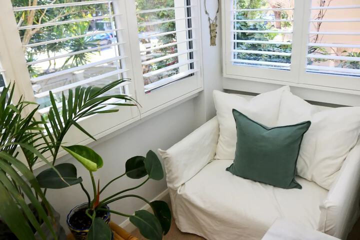 Exterior of Bellevue Hill Abode Near Bondi Beach VR