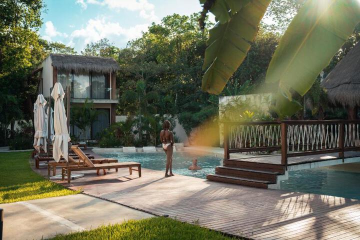 Nalhá Hotel Boutique y Villas Bacalar