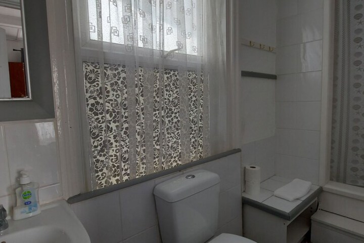 Room 13 of 51