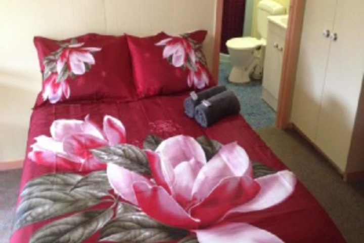Room 129 of 228
