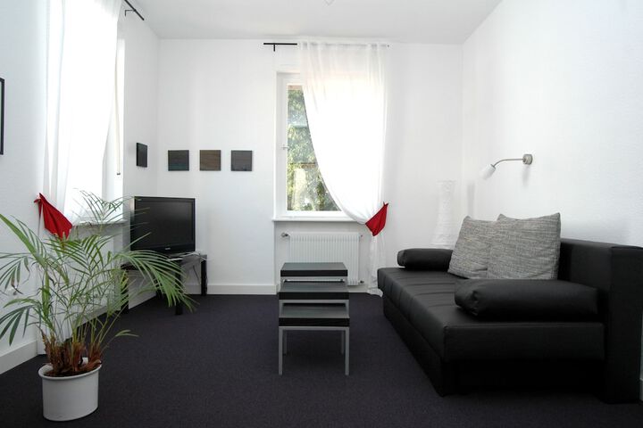 Room 11 of 17