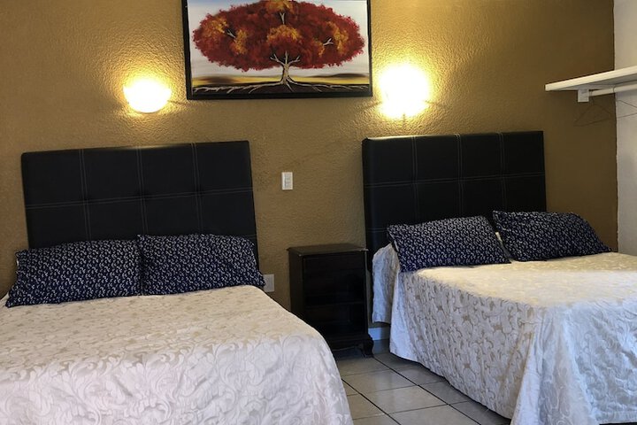 Room 12 of 44