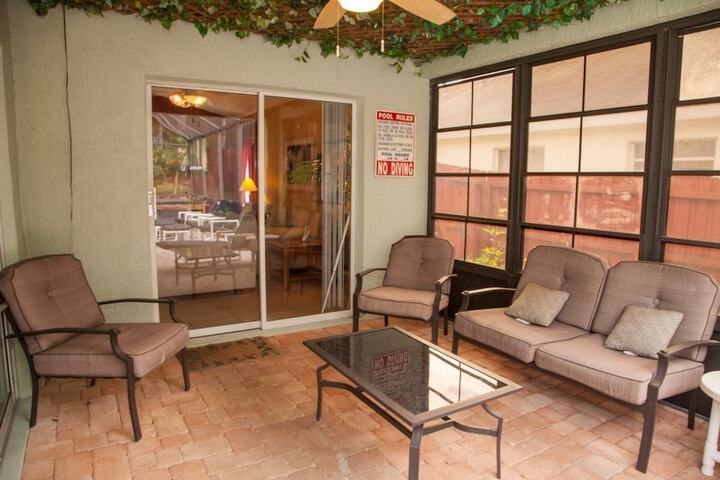 Terrace/Patio 27 of 28
