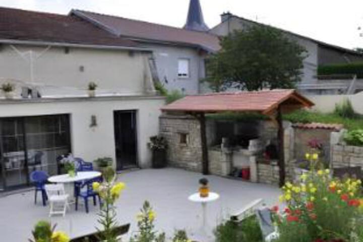 Exterior Photo