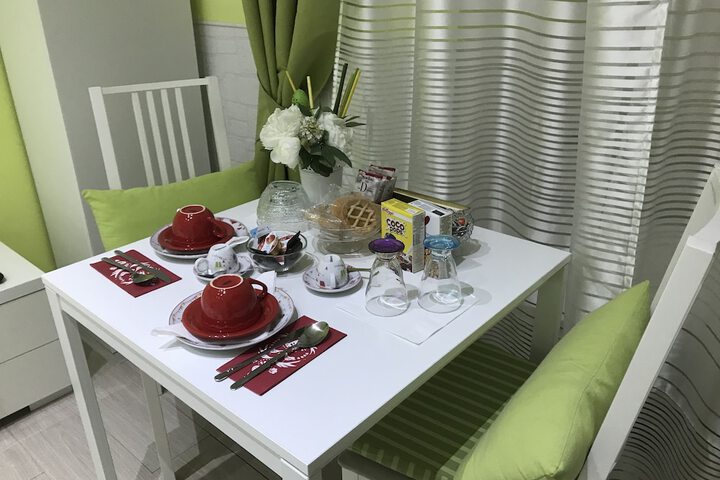 Breakfast/Coffee Service 19 of 32