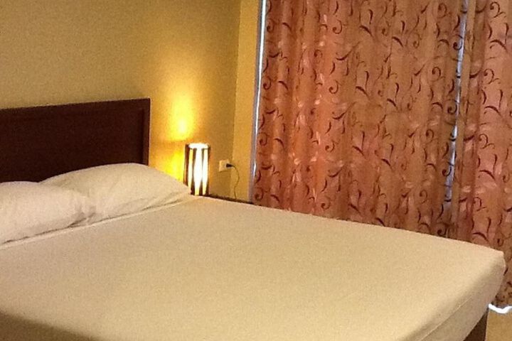 Room 11 of 60