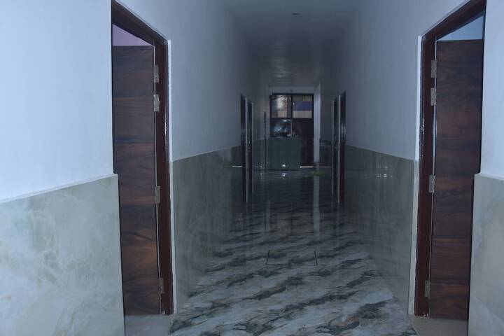 Hotel Interior 2 of 38
