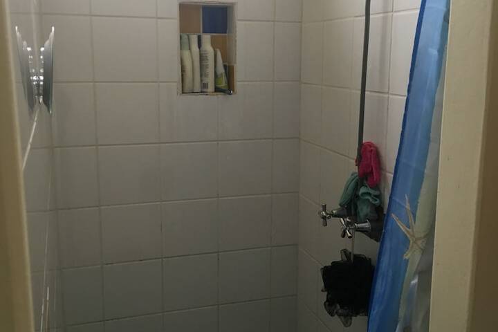 Room 29 of 52