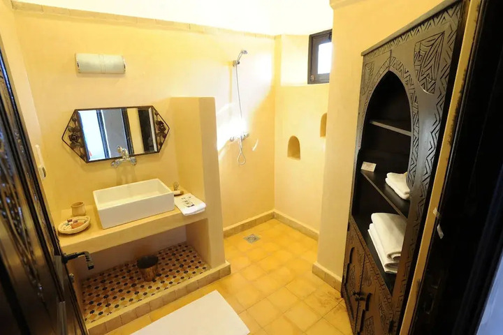 Suite Room