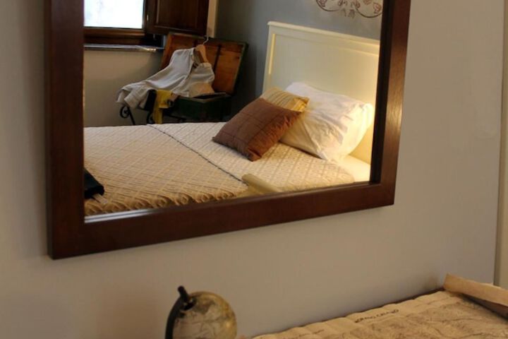 Room 14 of 25