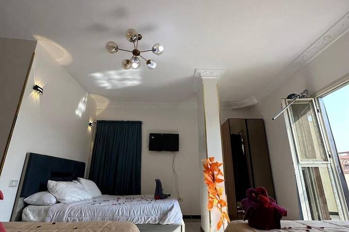Room 13 of 44