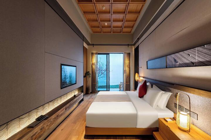 Room 21 of 127