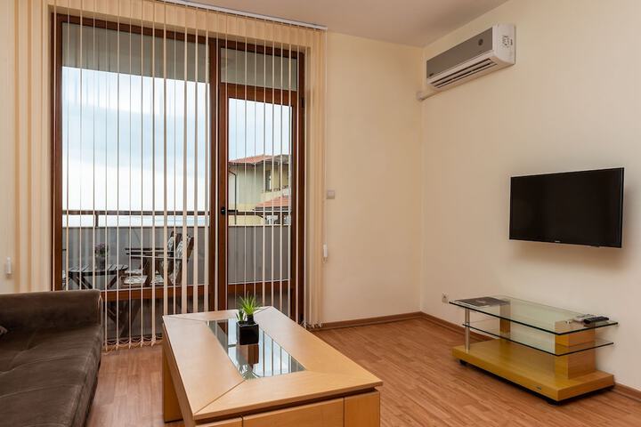 Room 49 of 209