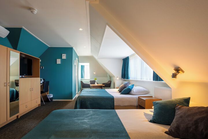 Room 16 of 70