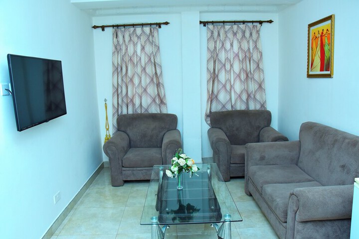 Room 34 of 62
