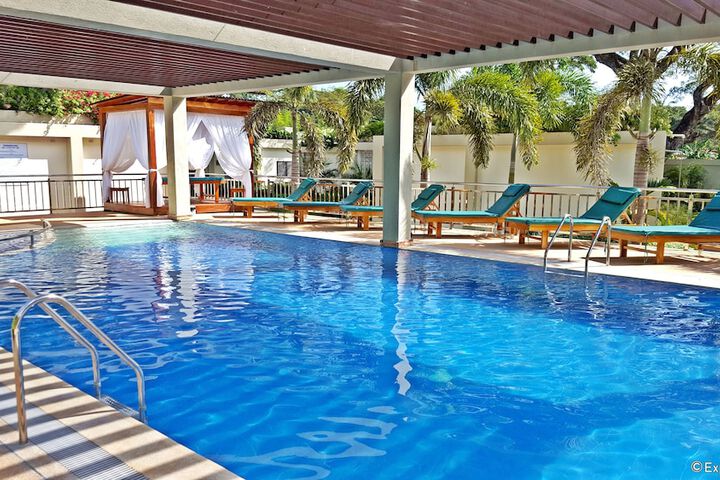 Pool 45 of 72