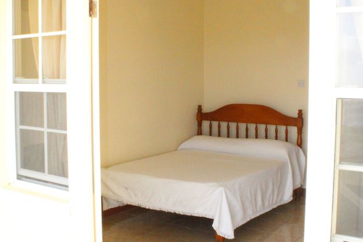 Room 9 of 70
