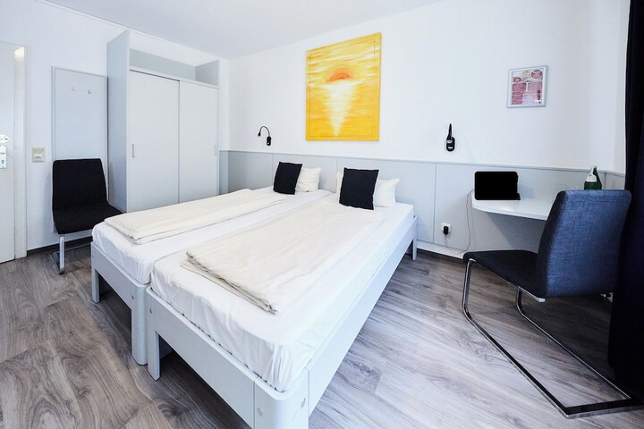 Room 43 of 81