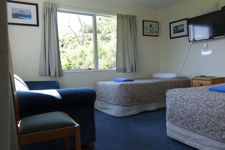 Room 5 of 70