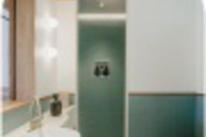 Room 448 of 672