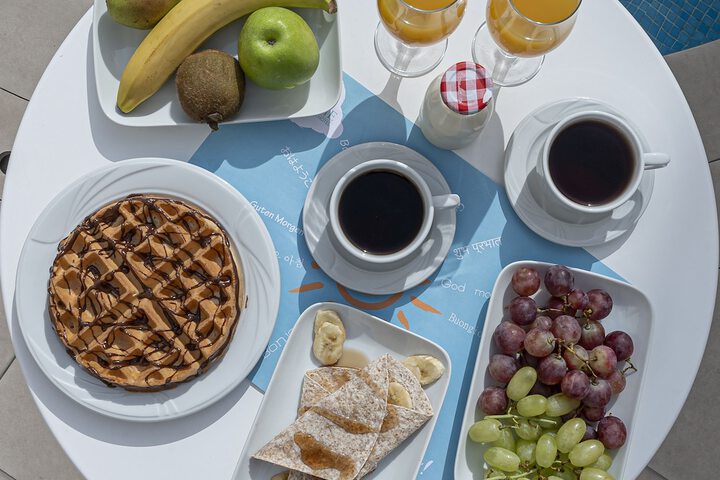 Breakfast/Coffee Service 72 of 92