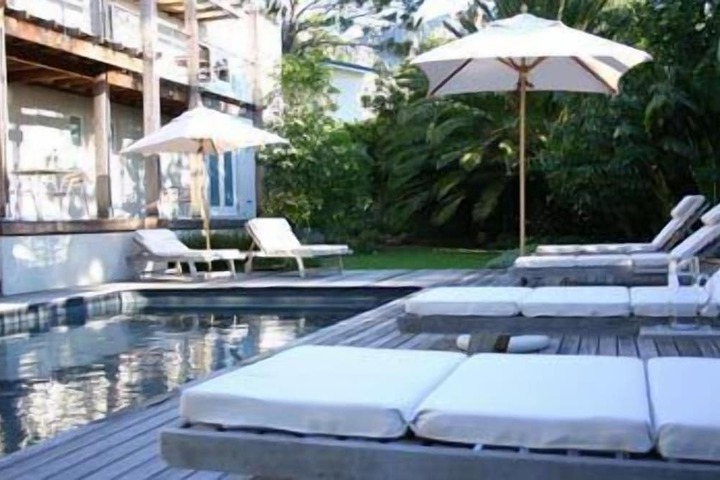 Sundeck 23 of 26