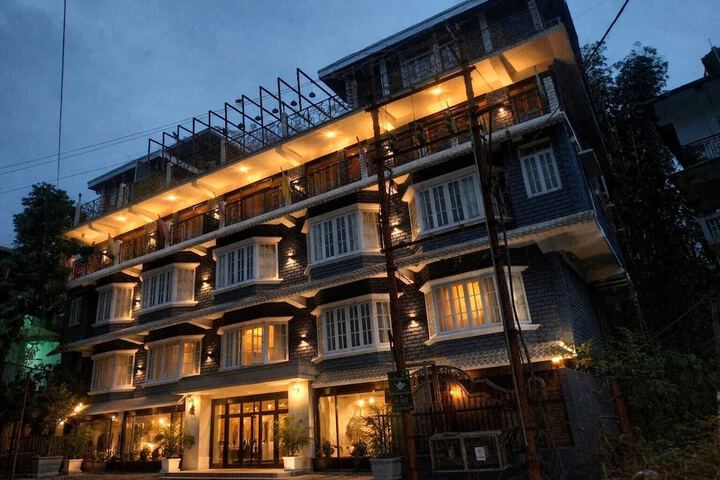 Hotel 16 of 16