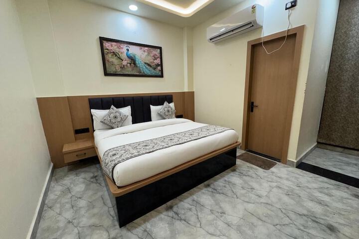 Room 20 of 31