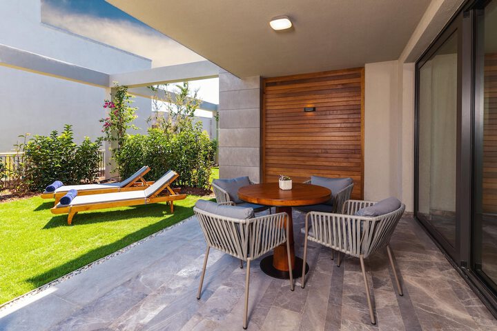 Terrace/Patio 39 of 127