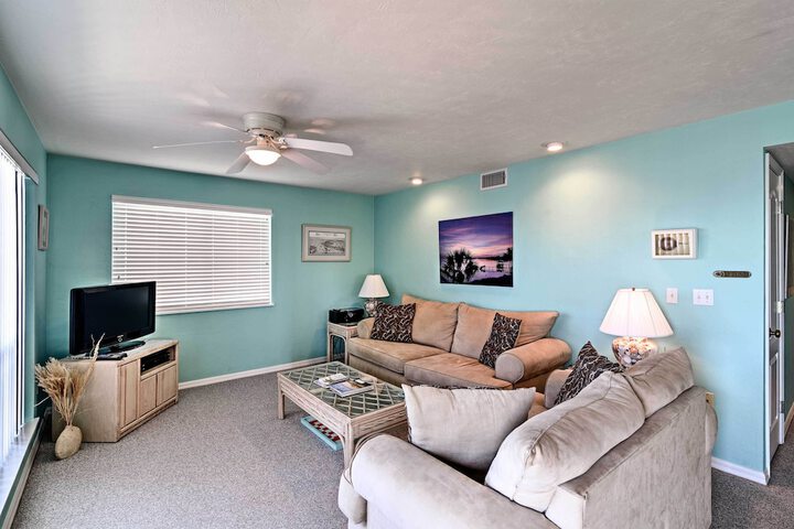 Room 12 of 24