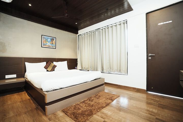 Room 6 of 47