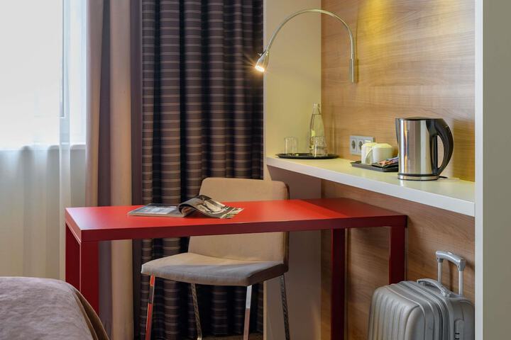 Room 26 of 160