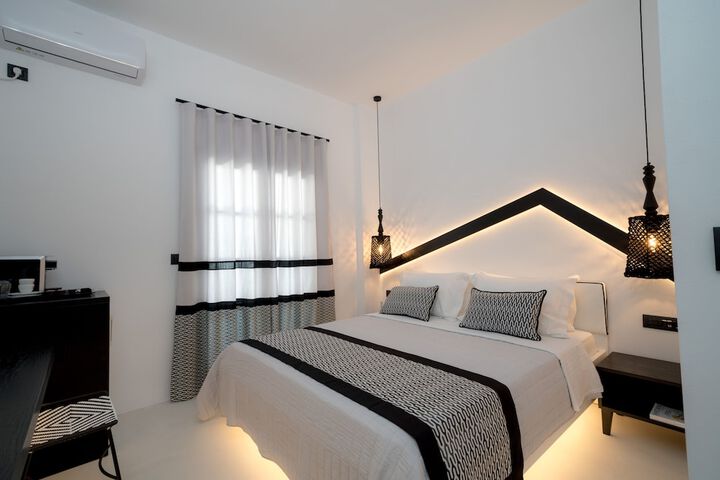 Room 15 of 29