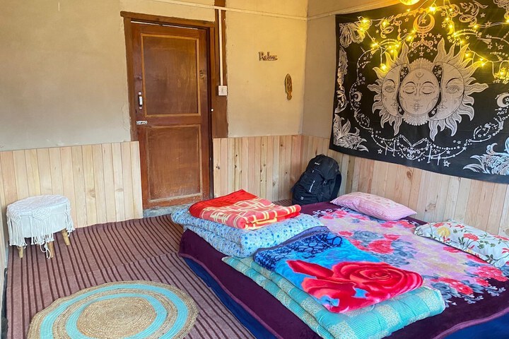Room 10 of 22